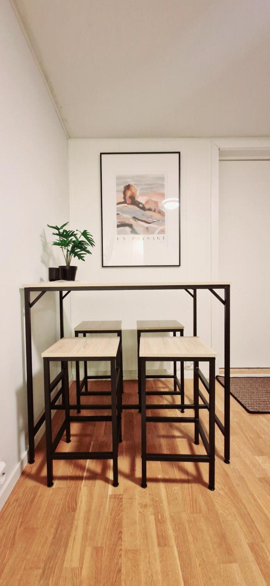 Apartment In Tromso, Located Between The Arctic Cathedral And The Cable Car *